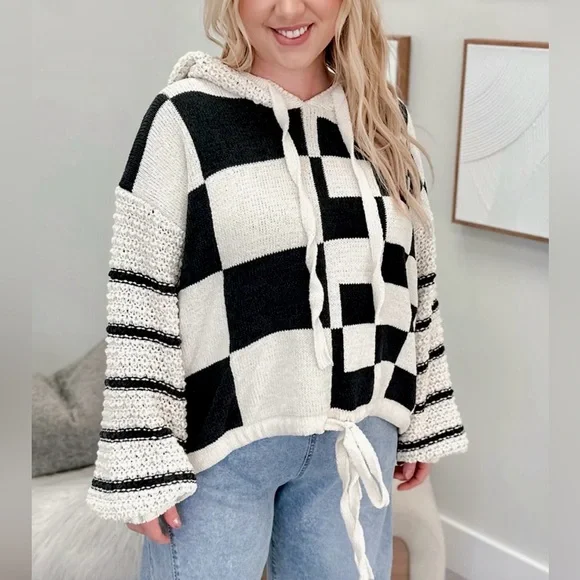 NWOT Mello Brand Hooded Checkered Sweater Sz L - Picture 2 of 16